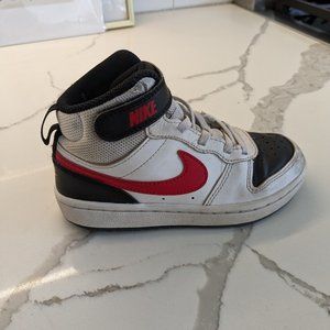 Boys Nike Jordans high top 11